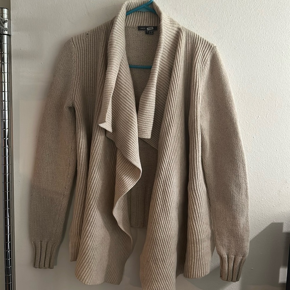 Vince cardigan size large